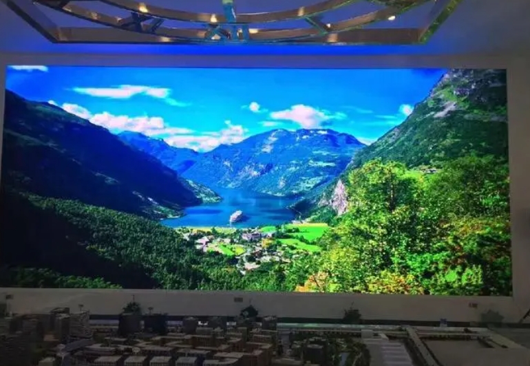 室內全彩LED顯示屏有哪些型號.jpg 室內全彩LED顯示屏有哪些型號.jpg